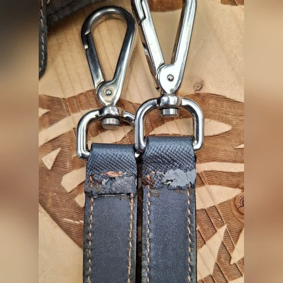 Vintage Prada Tessuto Grey Nylon & Saffino Leather Crossbody Shoulder Bag - Picture 11 of 16